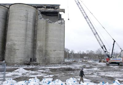 Smashing Silos